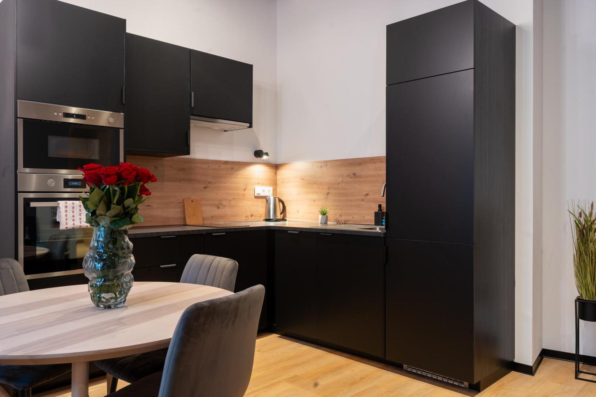 Hviezdoslavova Apartments, Trnava Centre, Parking Available Exteriör bild
