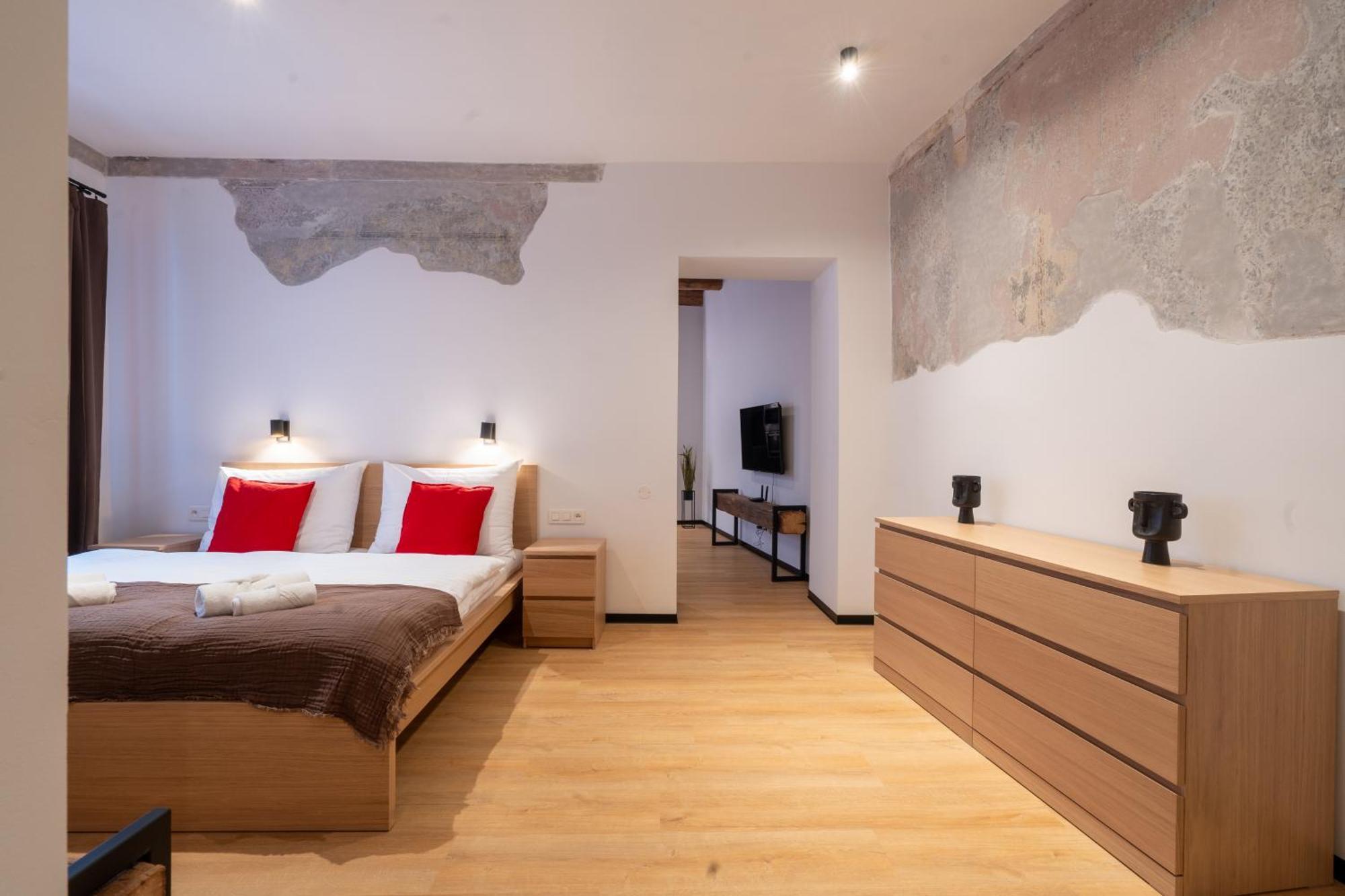 Hviezdoslavova Apartments, Trnava Centre, Parking Available Exteriör bild