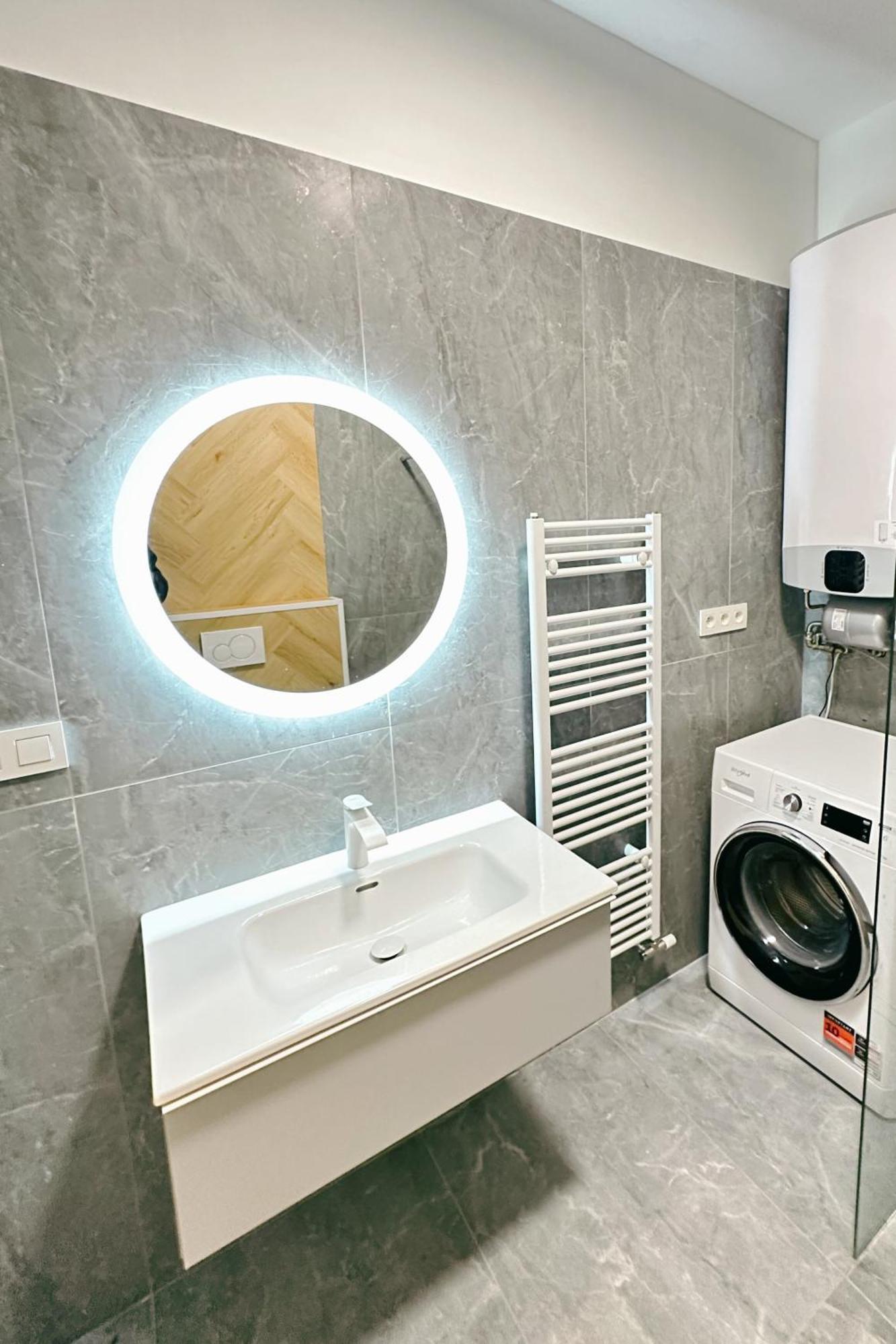 Hviezdoslavova Apartments, Trnava Centre, Parking Available Exteriör bild